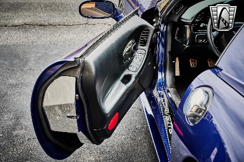 2004 Chevrolet Corvette image 83