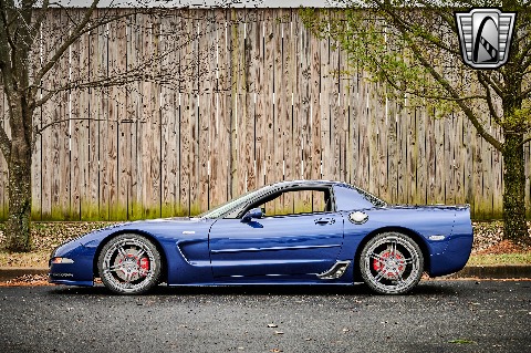 2004 Chevrolet Corvette image 7