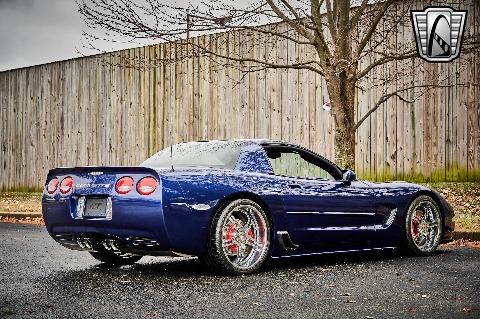 2004 Chevrolet Corvette image 16
