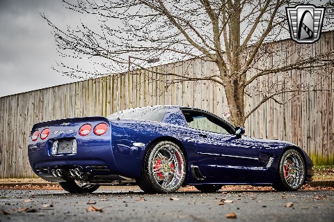 2004 Chevrolet Corvette image 17