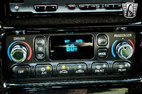 2004 Chevrolet Corvette image 98