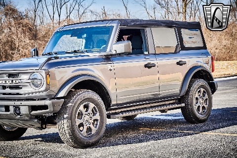 2022 Ford Bronco image 34