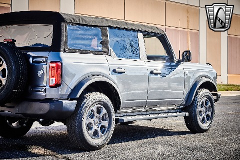 2022 Ford Bronco image 36
