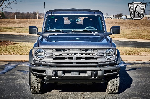 2022 Ford Bronco image 24