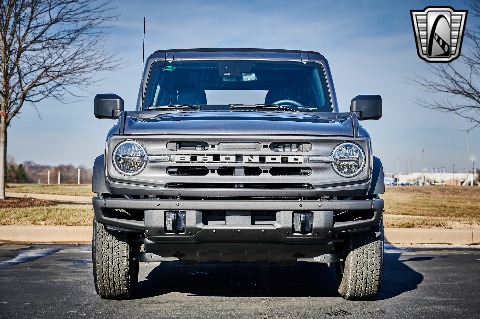 2022 Ford Bronco image 25