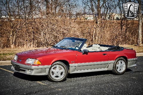 1992 Ford Mustang image 3