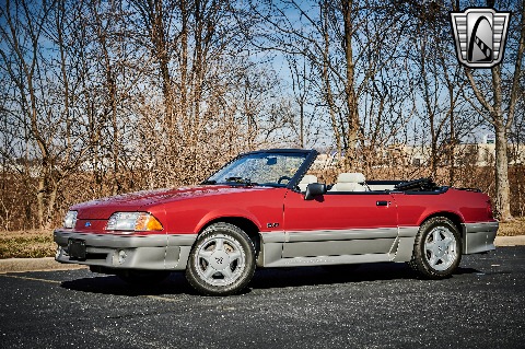 1992 Ford Mustang image 4