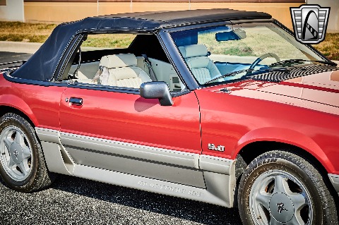1992 Ford Mustang image 82