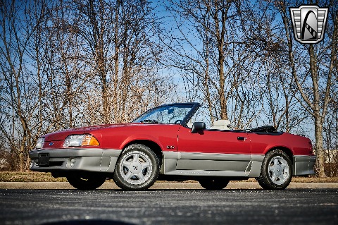 1992 Ford Mustang image 5