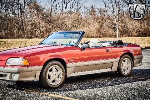 1992 Ford Mustang image 34