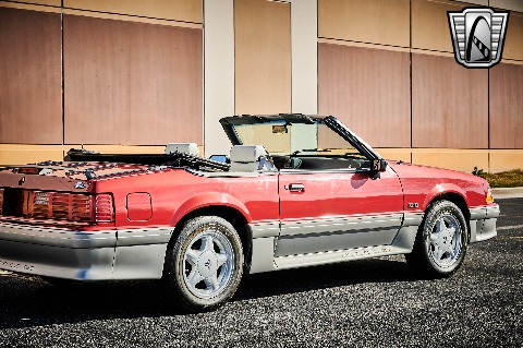 1992 Ford Mustang image 36