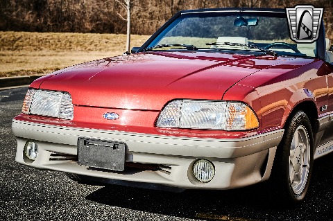 1992 Ford Mustang image 38