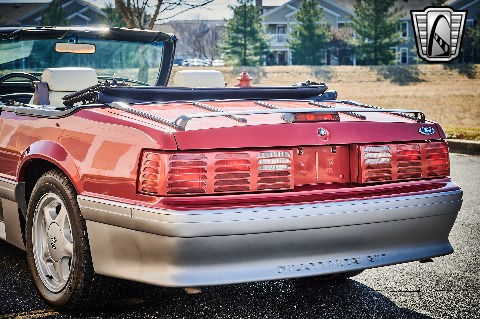 1992 Ford Mustang image 39