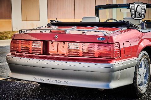 1992 Ford Mustang image 40