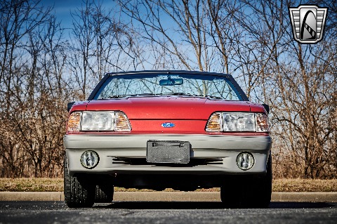 1992 Ford Mustang image 26