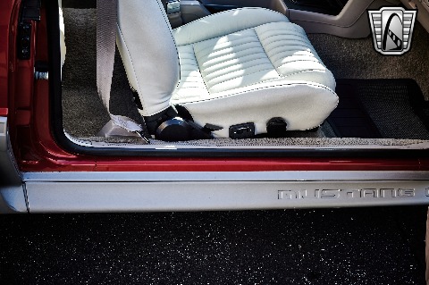 1992 Ford Mustang image 104