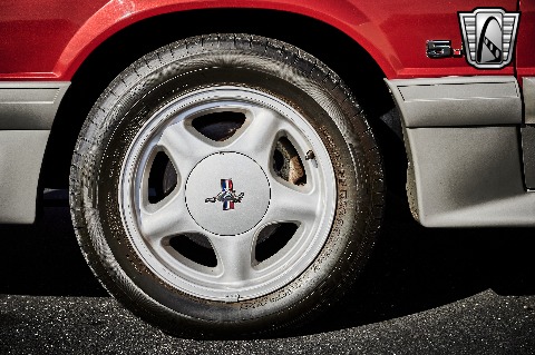 1992 Ford Mustang image 130