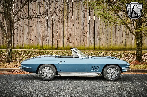 1967 Chevrolet Corvette image 18
