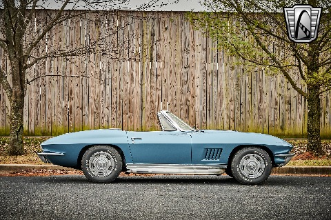 1967 Chevrolet Corvette image 19