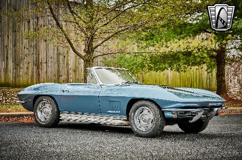 1967 Chevrolet Corvette image 22