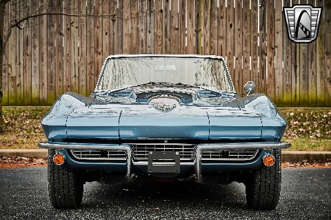 1967 Chevrolet Corvette image 25