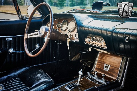 1964 Studebaker Avanti image 107
