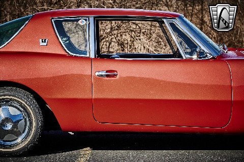 1964 Studebaker Avanti image 31
