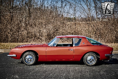 1964 Studebaker Avanti image 6