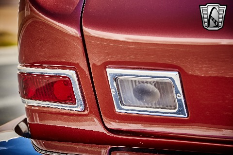 1964 Studebaker Avanti image 60