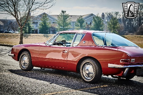1964 Studebaker Avanti image 35