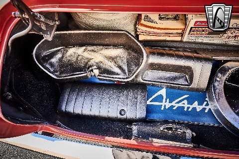 1964 Studebaker Avanti image 114