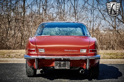 1964 Studebaker Avanti image 13