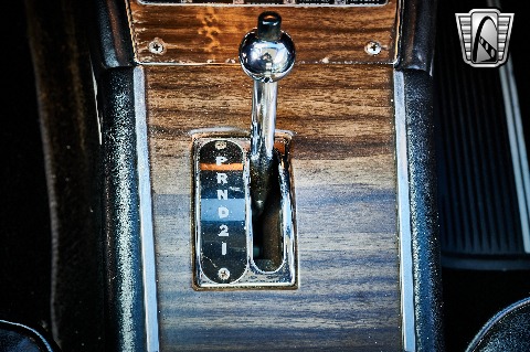 1964 Studebaker Avanti image 93