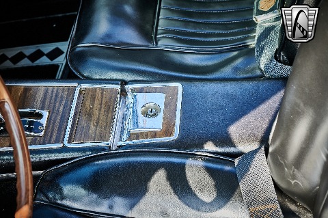 1964 Studebaker Avanti image 98