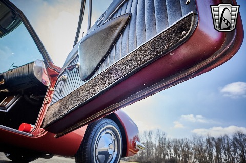 1964 Studebaker Avanti image 102