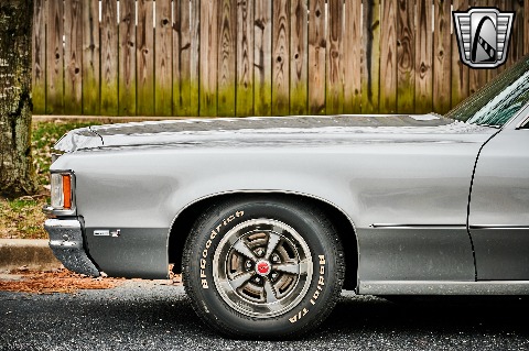 1972 Pontiac Grand Prix image 27