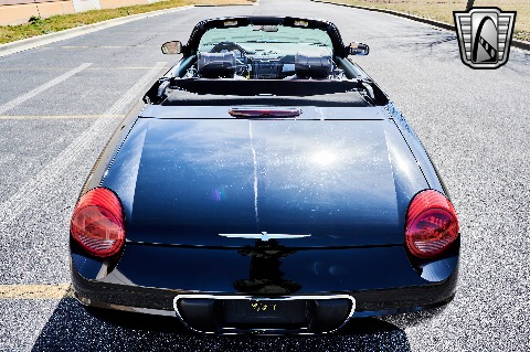 2004 Ford Thunderbird image 58