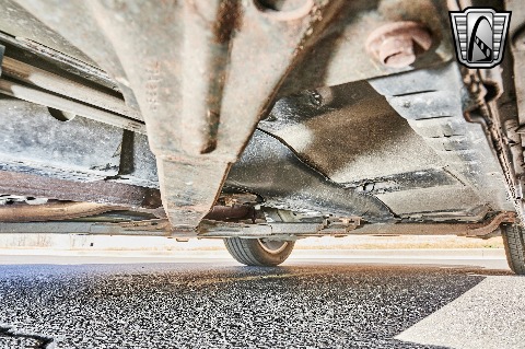 2004 Ford Thunderbird image 136