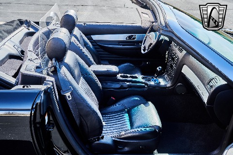 2004 Ford Thunderbird image 111