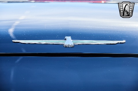 2004 Ford Thunderbird image 61