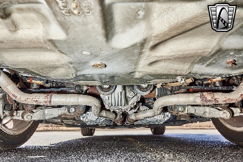 2004 Ford Thunderbird image 140