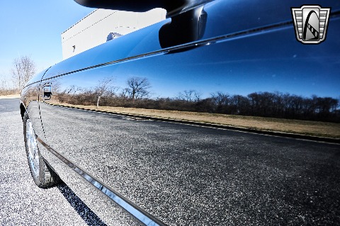 2004 Ford Thunderbird image 68