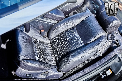 2004 Ford Thunderbird image 97