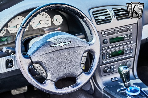2004 Ford Thunderbird image 99