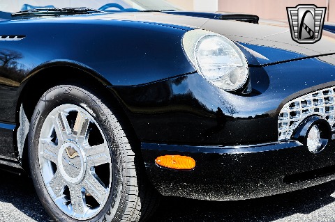 2004 Ford Thunderbird image 75