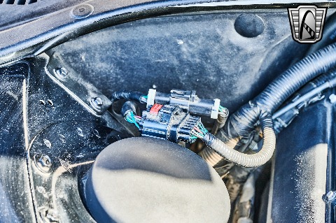 2004 Ford Thunderbird image 127