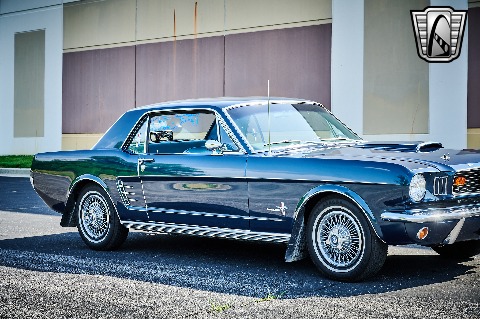 1966 Ford Mustang image 33