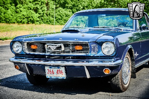 1966 Ford Mustang image 38