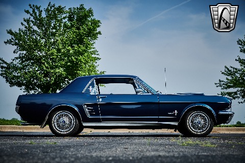 1966 Ford Mustang image 20