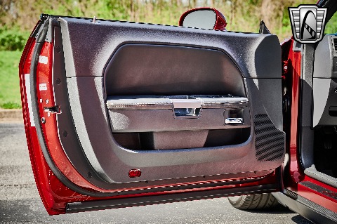 2014 Dodge Challenger image 81